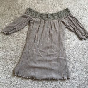 Troupe off shoulders casual dress